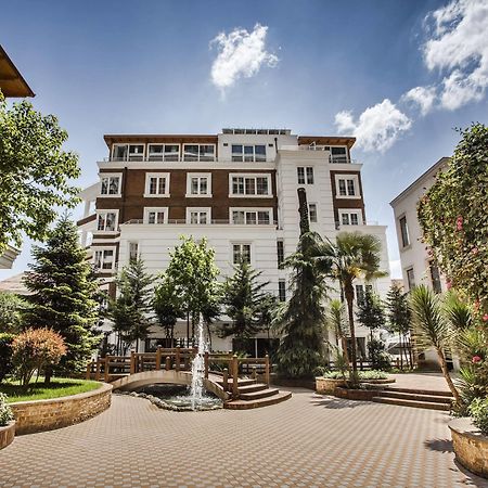 Prestige Hotel Tirana Zewnętrze zdjęcie